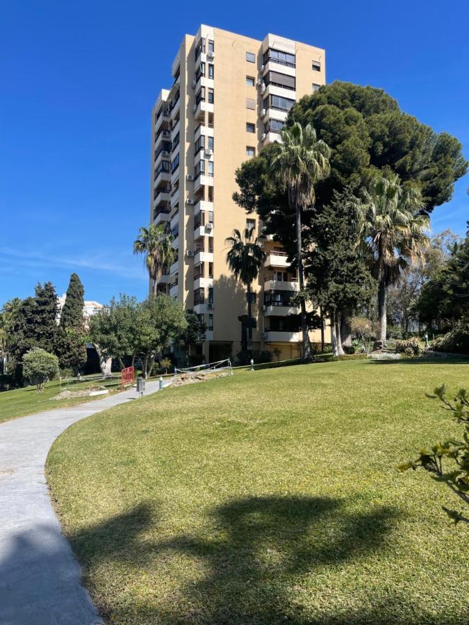Apartmán Torres De Aloha 2 Bdr Puerto Banus Marbella Exteriér fotografie