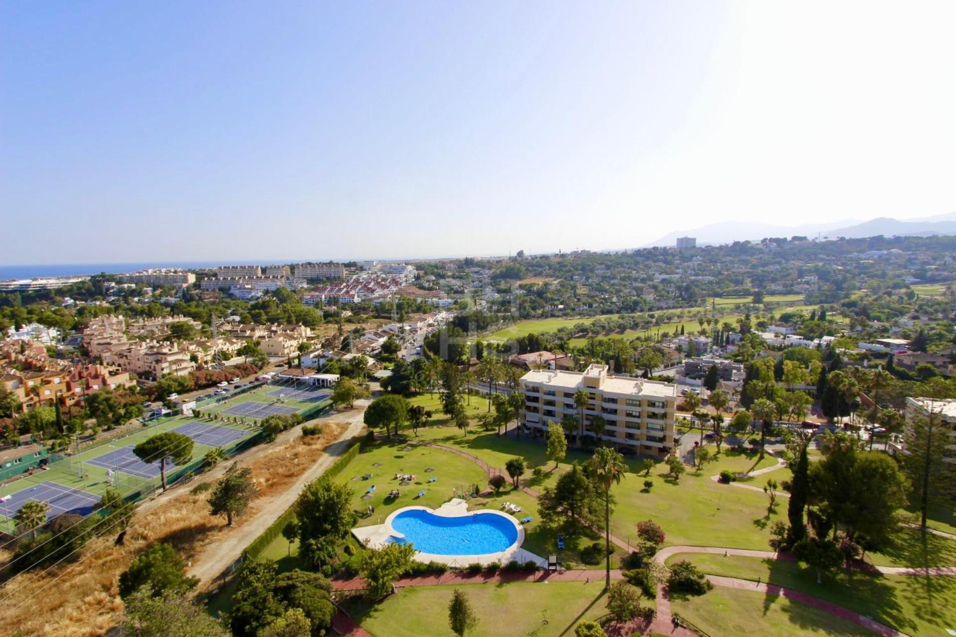 Apartmán Torres De Aloha 2 Bdr Puerto Banus Marbella Exteriér fotografie